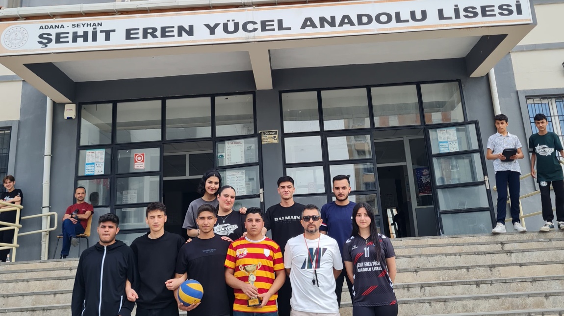 VOLEYBOL TURNUVASINDA ŞAMPİYON BELLİ OLDU